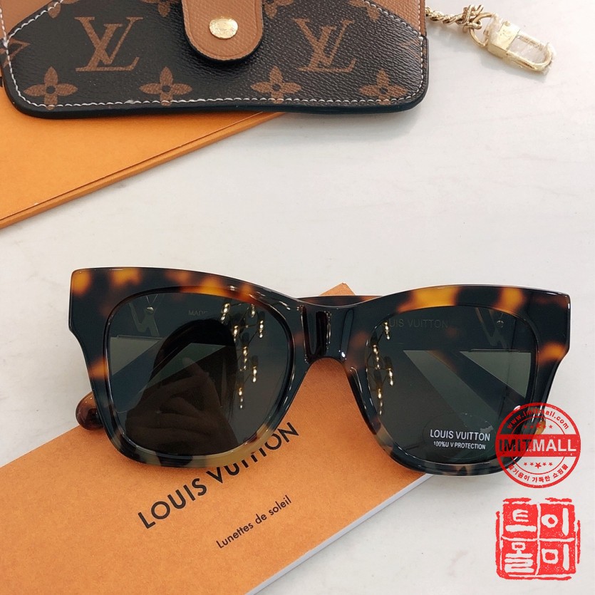 louis_vuitton_xxxxx_big_00003.jpg