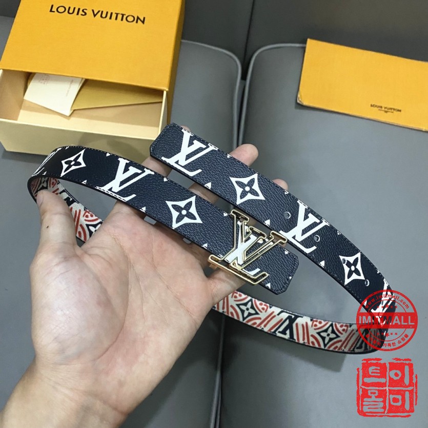 louis_vuitton_xxxxx_big_00032.jpg