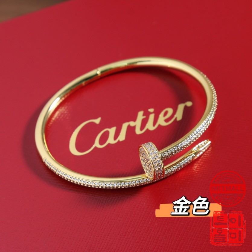 cartier_xxxxx_big_00004.jpg