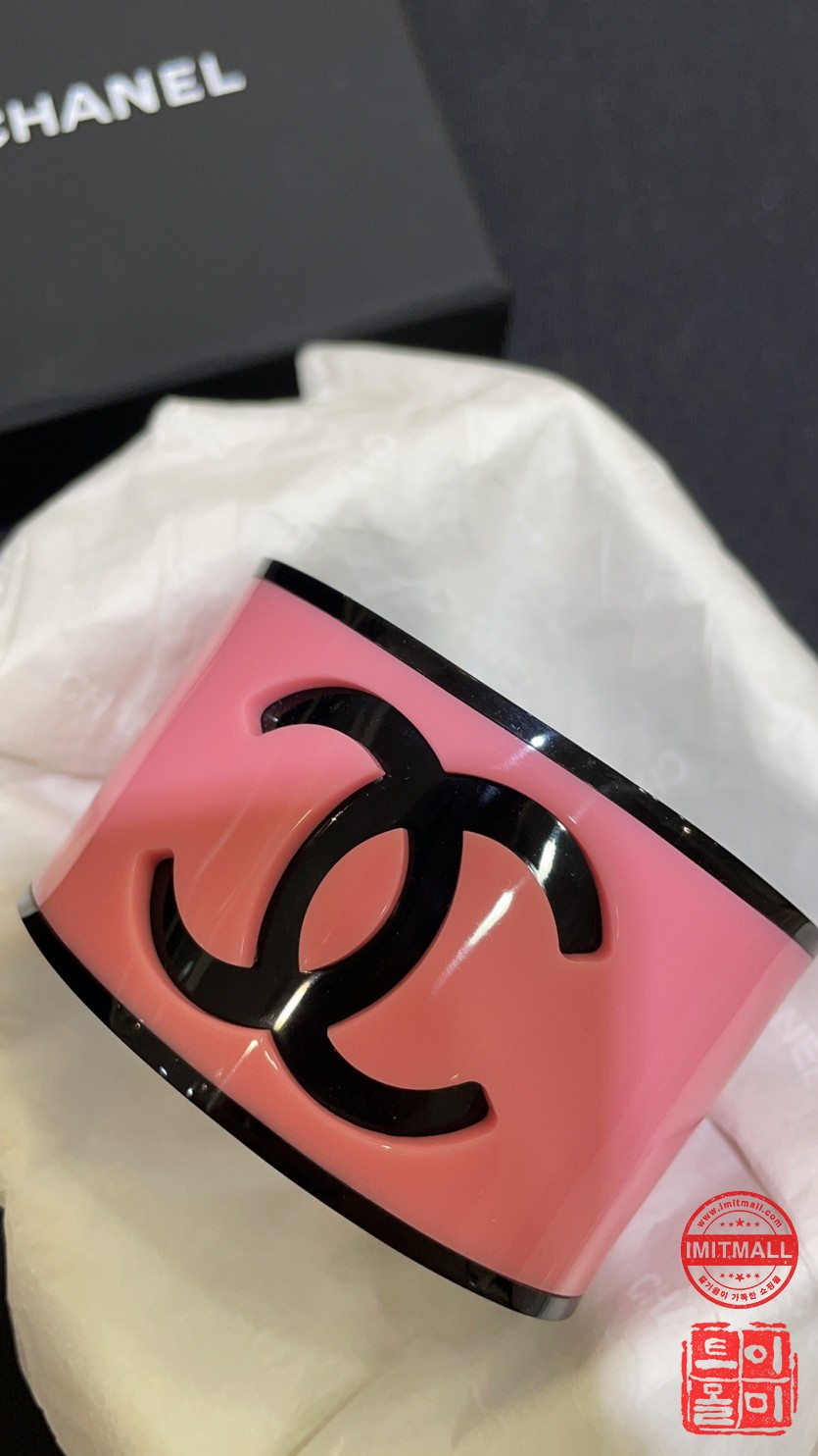 chanel_xxxxx_big_00001.jpg
