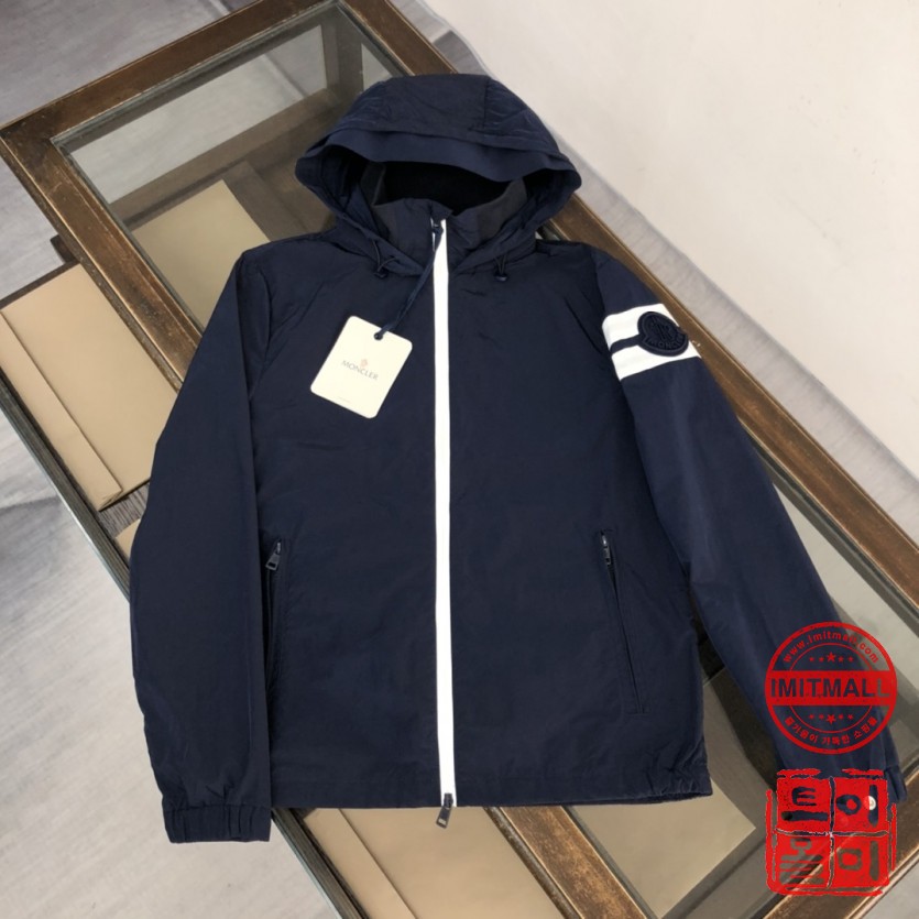 moncler_xxxxx_big_00019.jpg