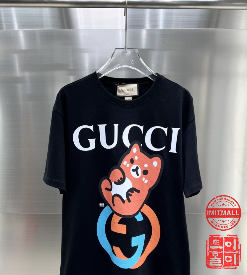 gucci_xxxxx_big_00003.jpg