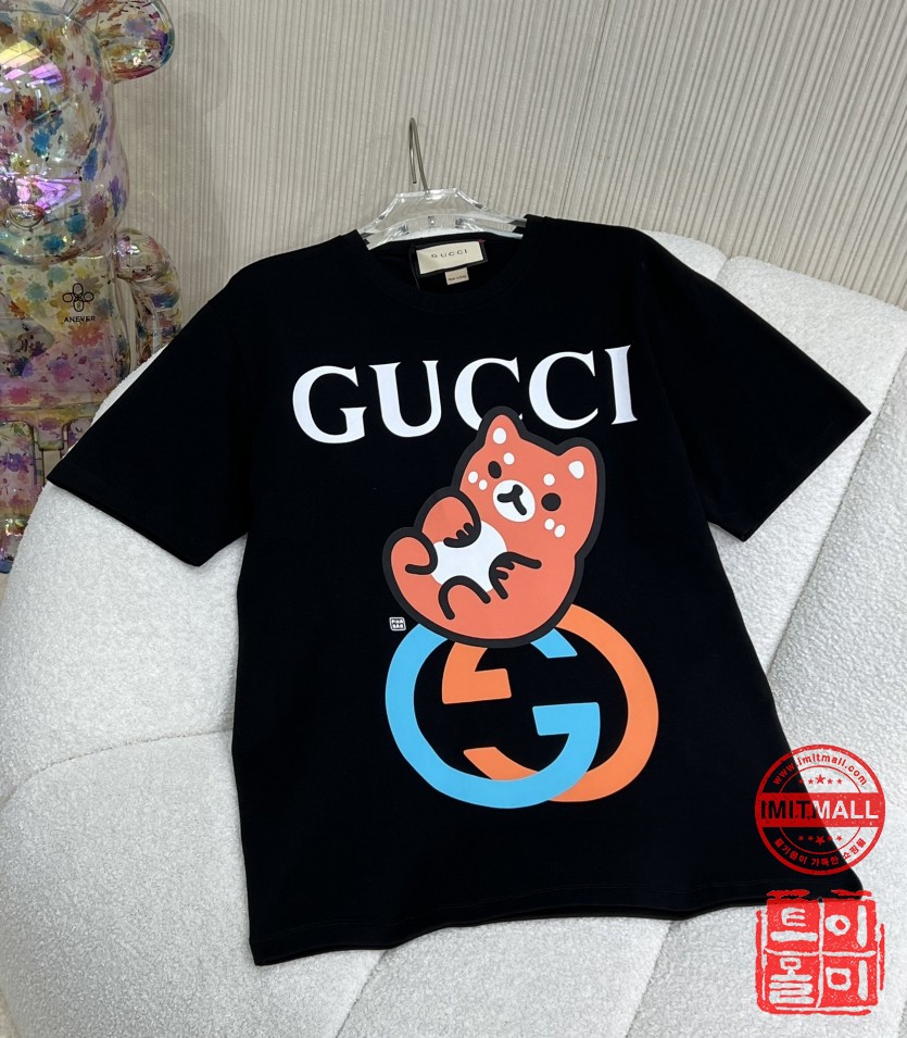 gucci_xxxxx_big_00007.jpg