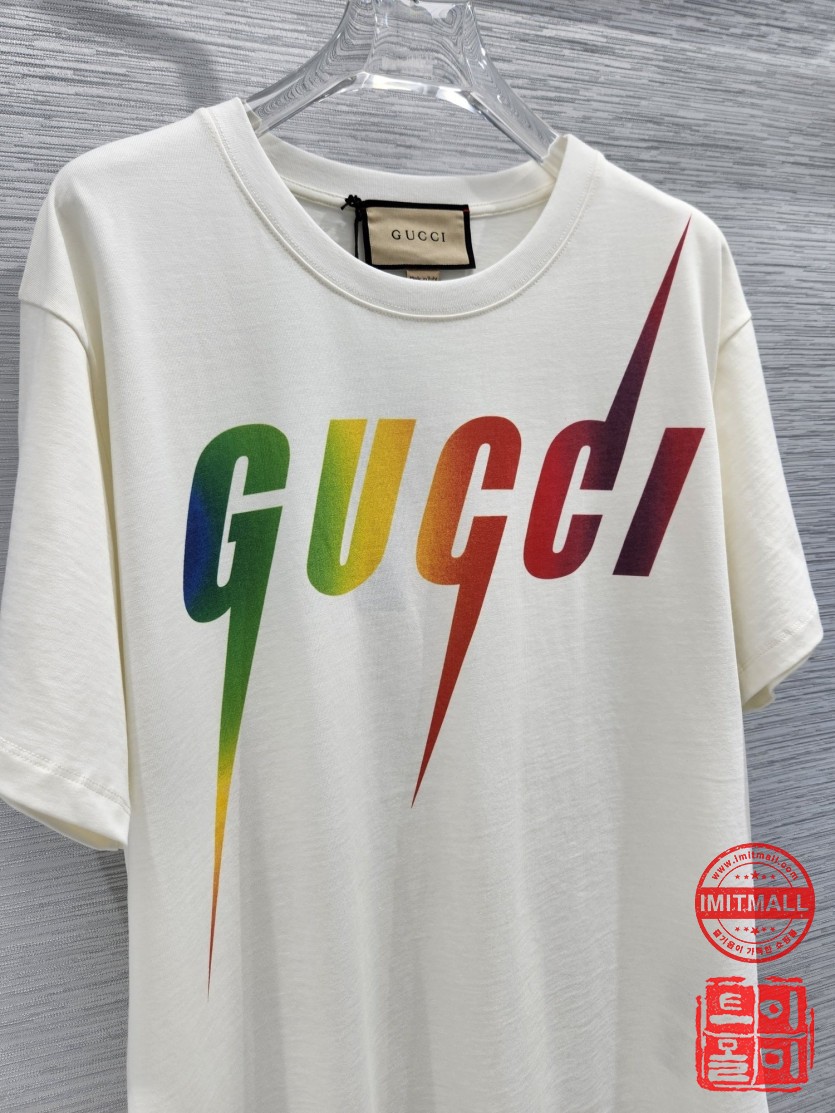 gucci_xxxxx_big_00006.jpg