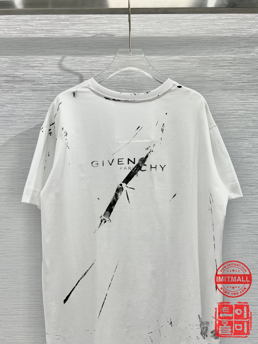 givenchy_xxxxx_big_00004.jpg