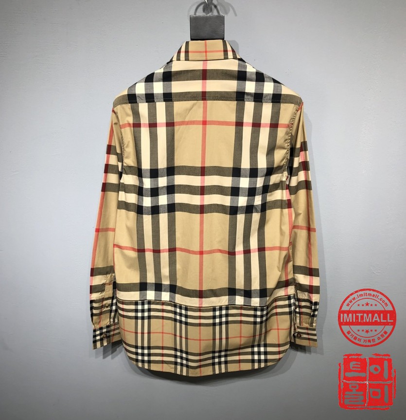 burberry_xxxxx_big_00002.jpg