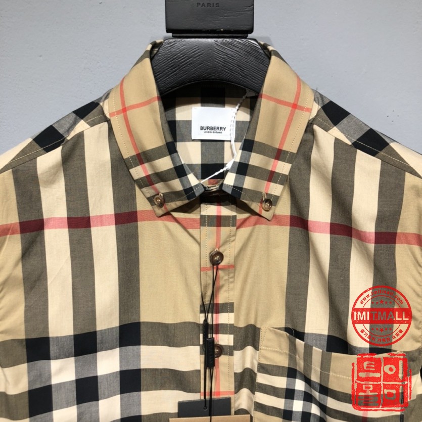 burberry_xxxxx_big_00003.jpg