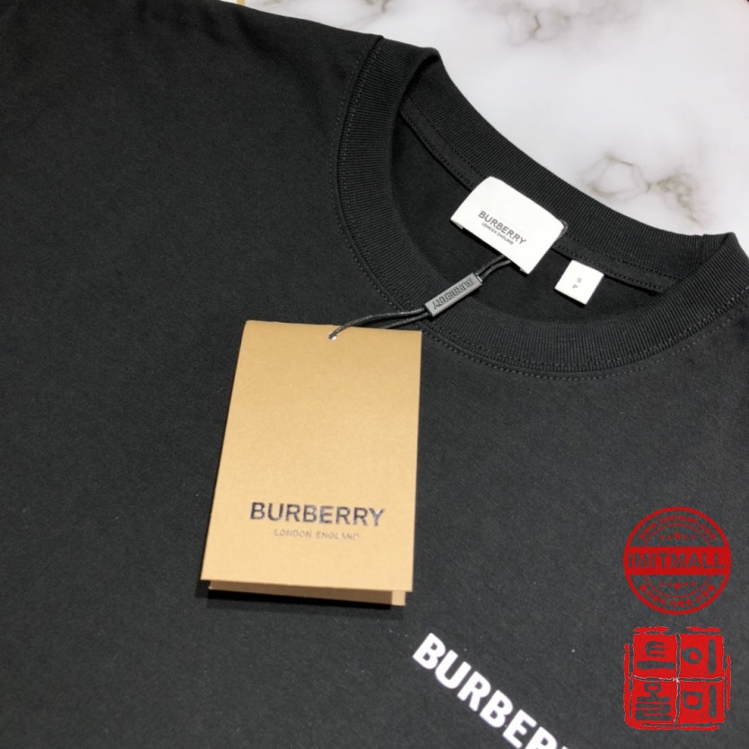 burberry_xxxxx_big_00004.jpg