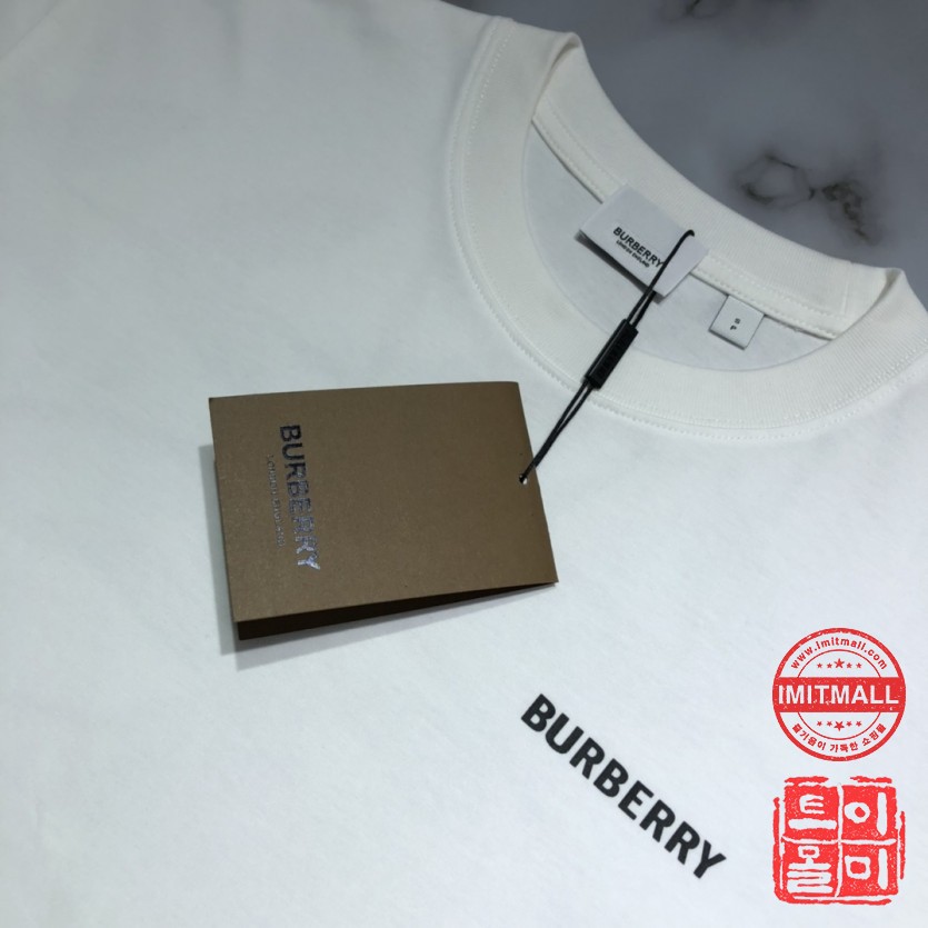 burberry_xxxxx_big_00004.jpg