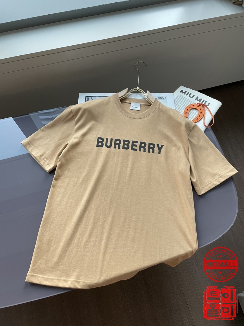 burberry_xxxxx_big_00004.jpg