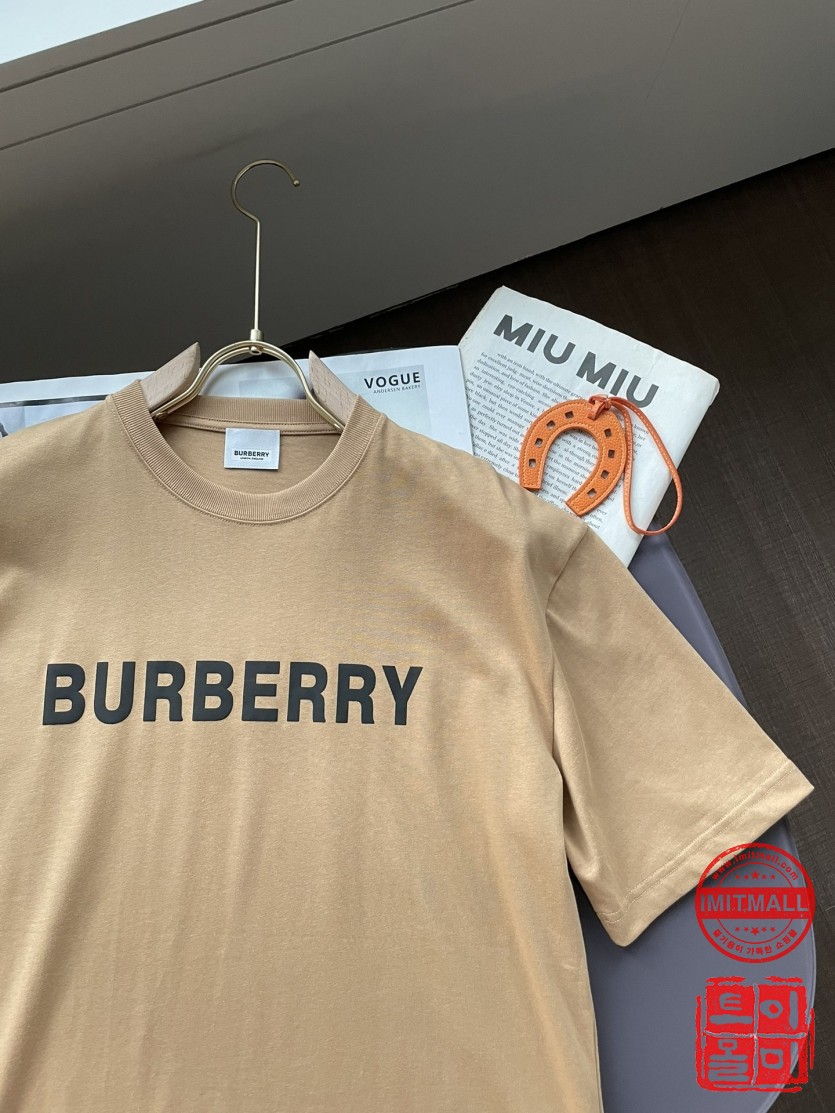 burberry_xxxxx_big_00005.jpg