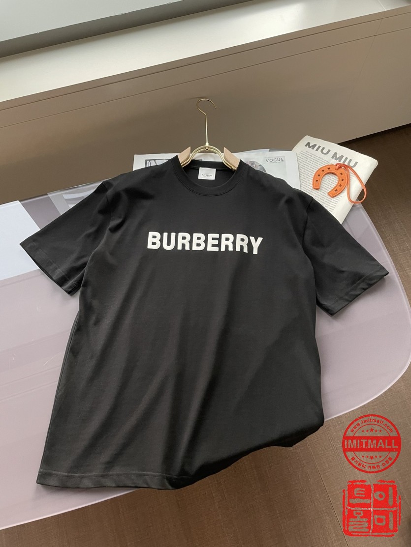 burberry_xxxxx_big_00004.jpg