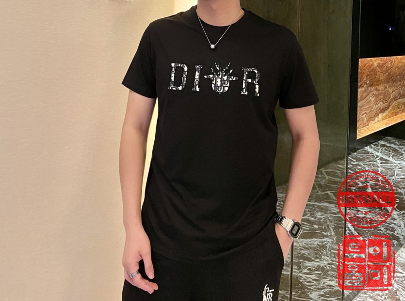 dior_xxxxx_big_00003.jpg