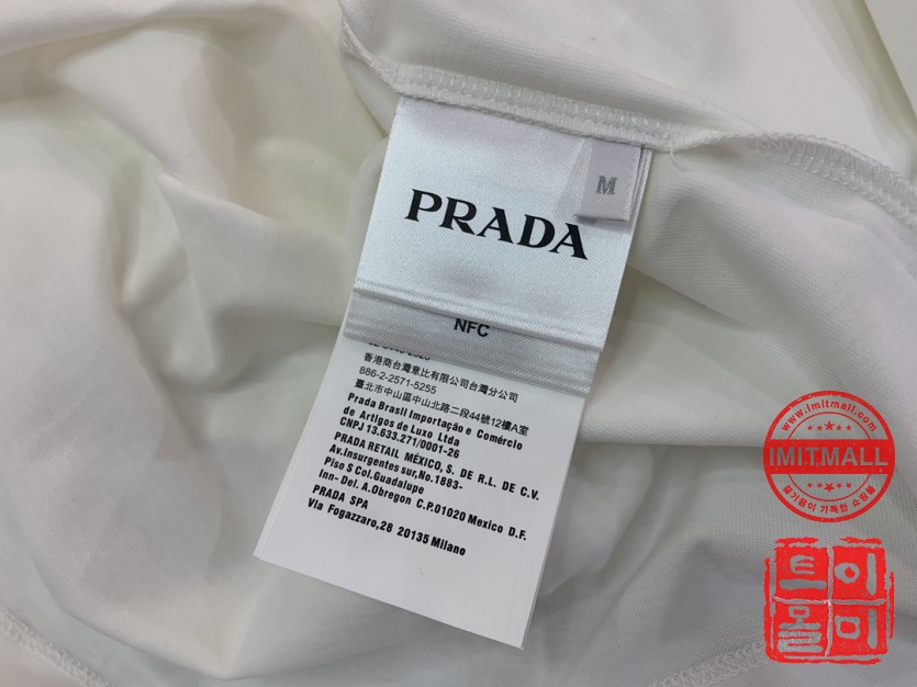 prada_xxxxx_big_00004.jpg