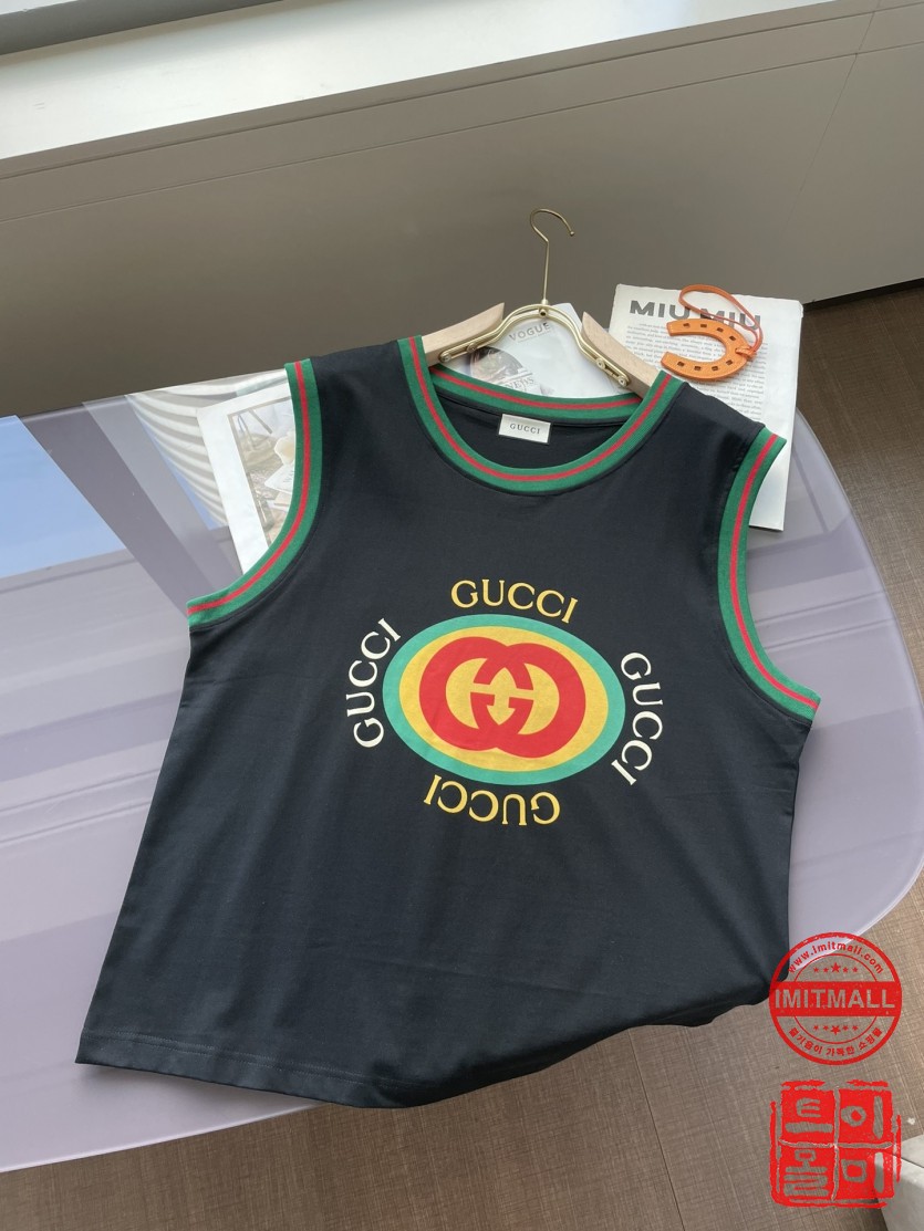 gucci_xxxxx_big_00004.jpg