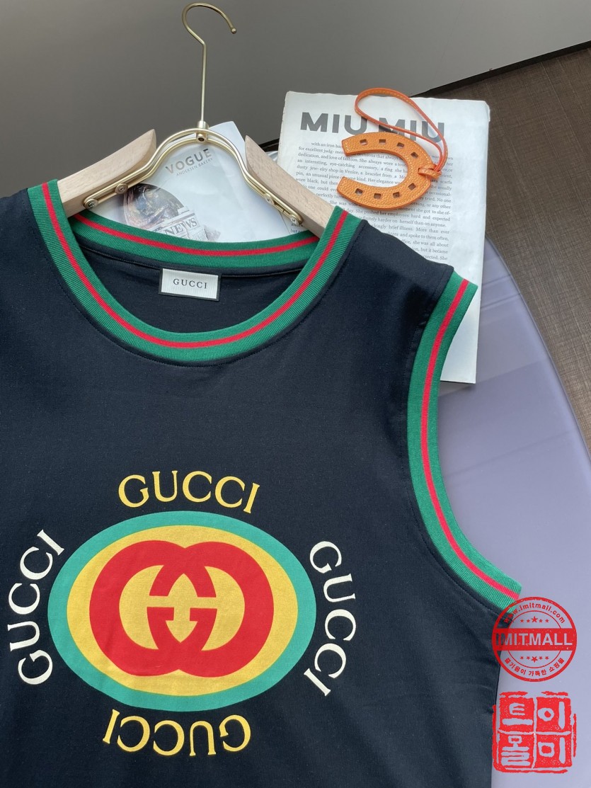 gucci_xxxxx_big_00005.jpg