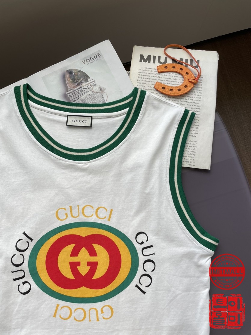 gucci_xxxxx_big_00005.jpg