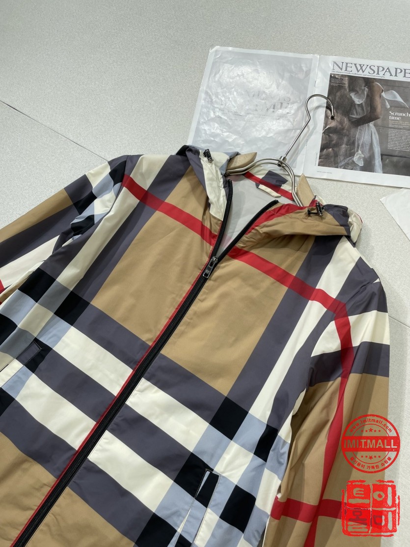 burberry_xxxxx_big_00003.jpg