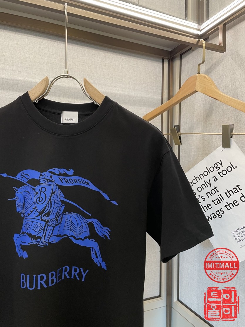 burberry_xxxxx_big_00005.jpg