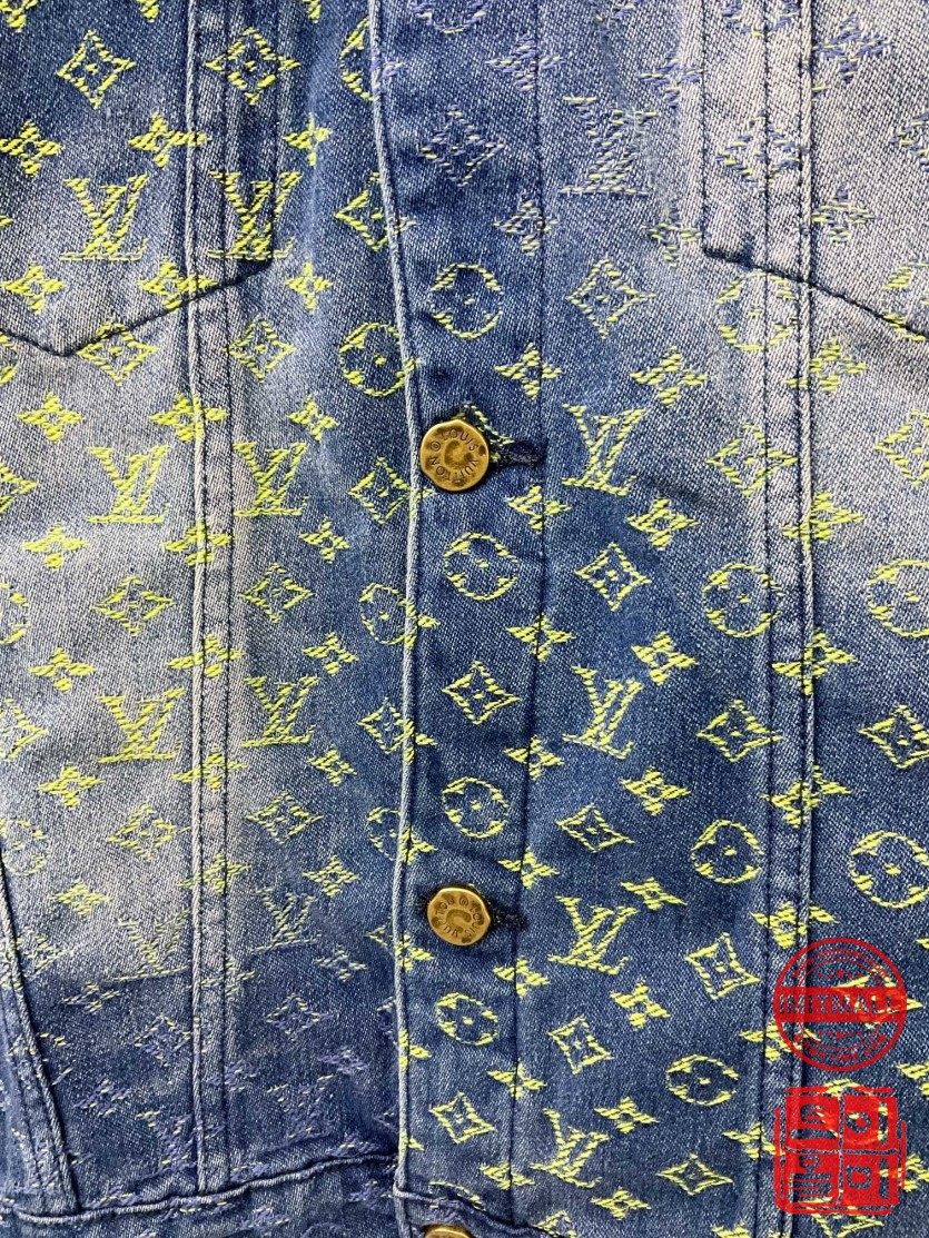 louis_vuitton_xxxxx_big_00006.jpg