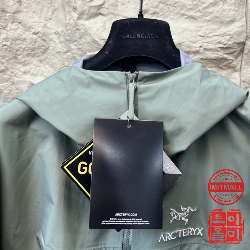 arcteryx_xxxxx_big_00006.jpg