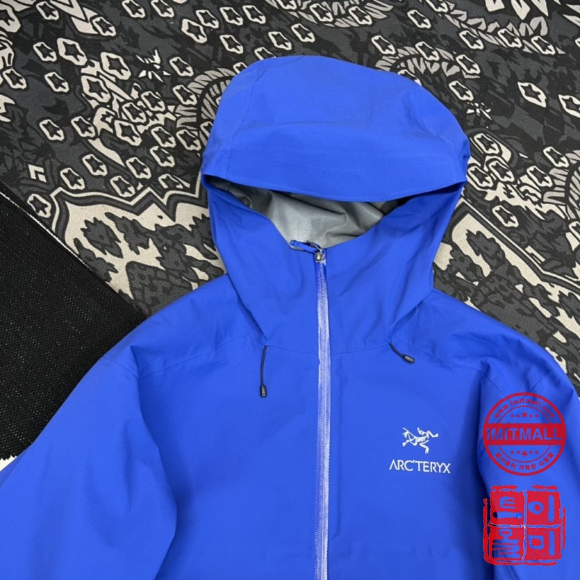 arcteryx_xxxxx_big_00002.jpg