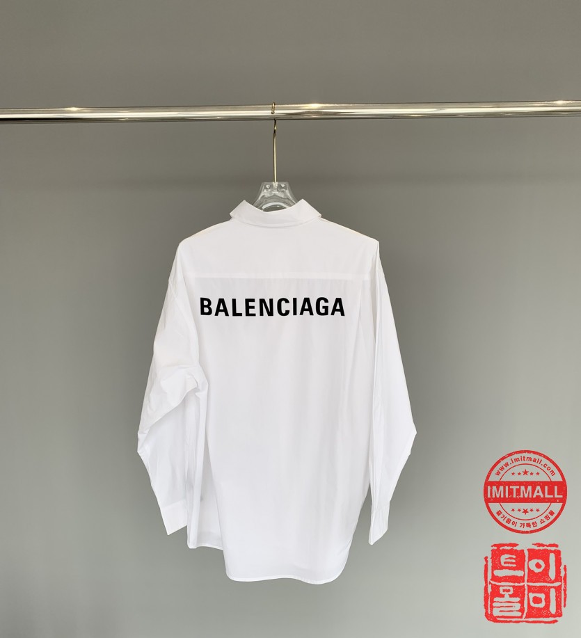 balenciaga_xxxxx_big_00007.jpg