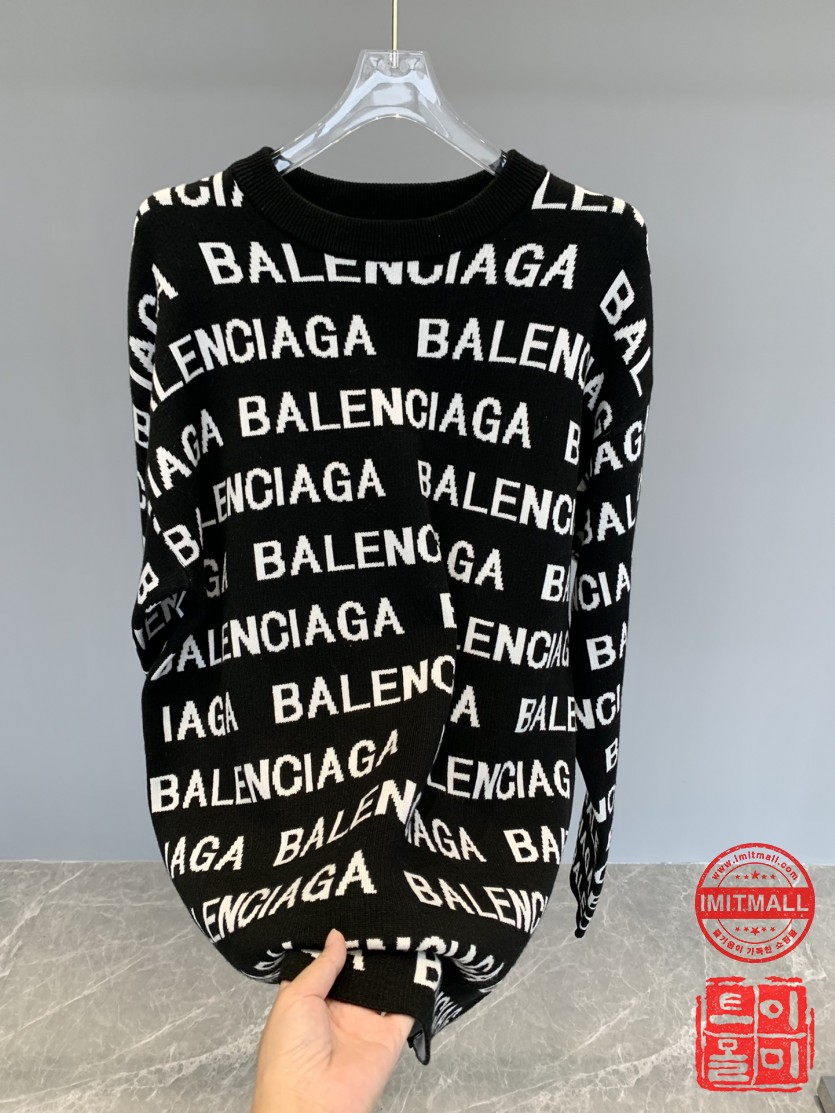 balenciaga_xxxxx_big_00005.jpg