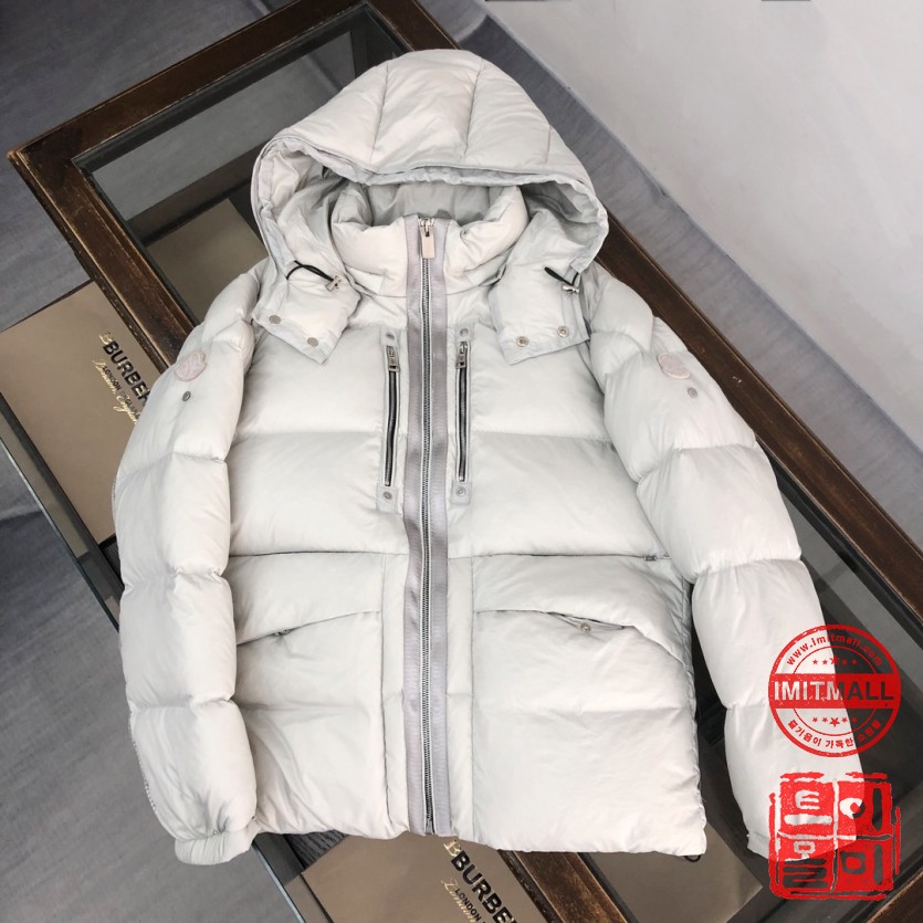 moncler_xxxxx_big_00001.jpg