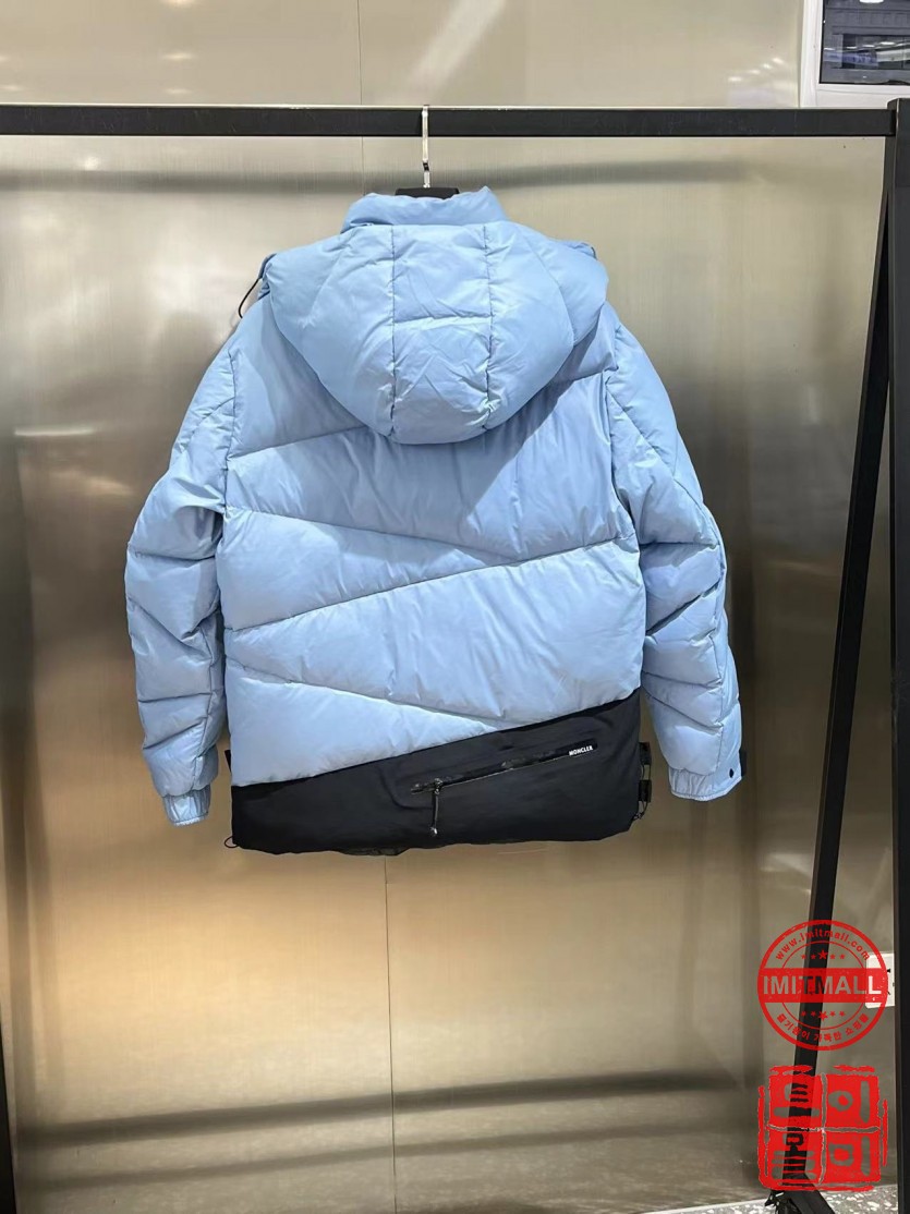 moncler_xxxxx_big_00004.jpg