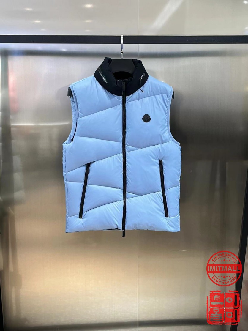 moncler_xxxxx_big_00001.jpg