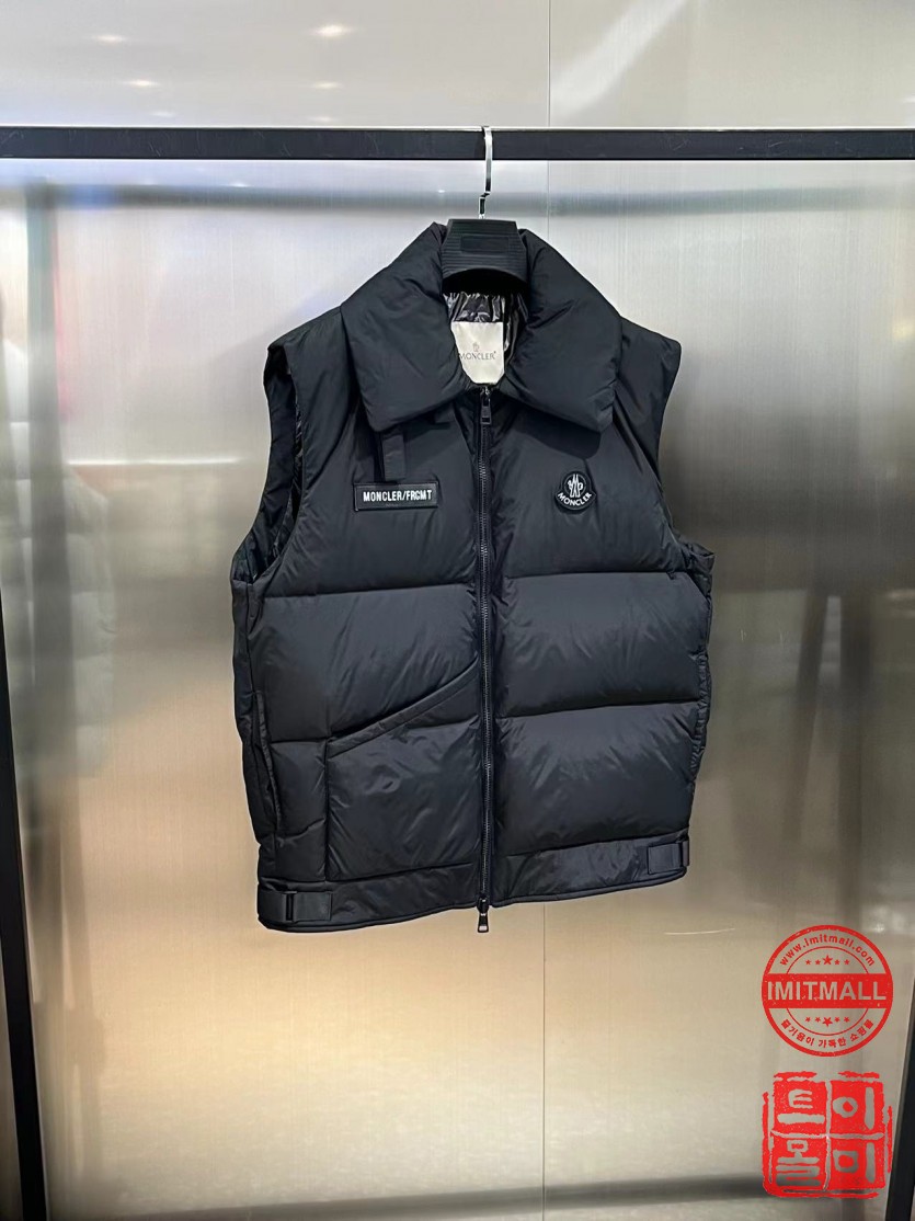 moncler_xxxxx_big_00002.jpg