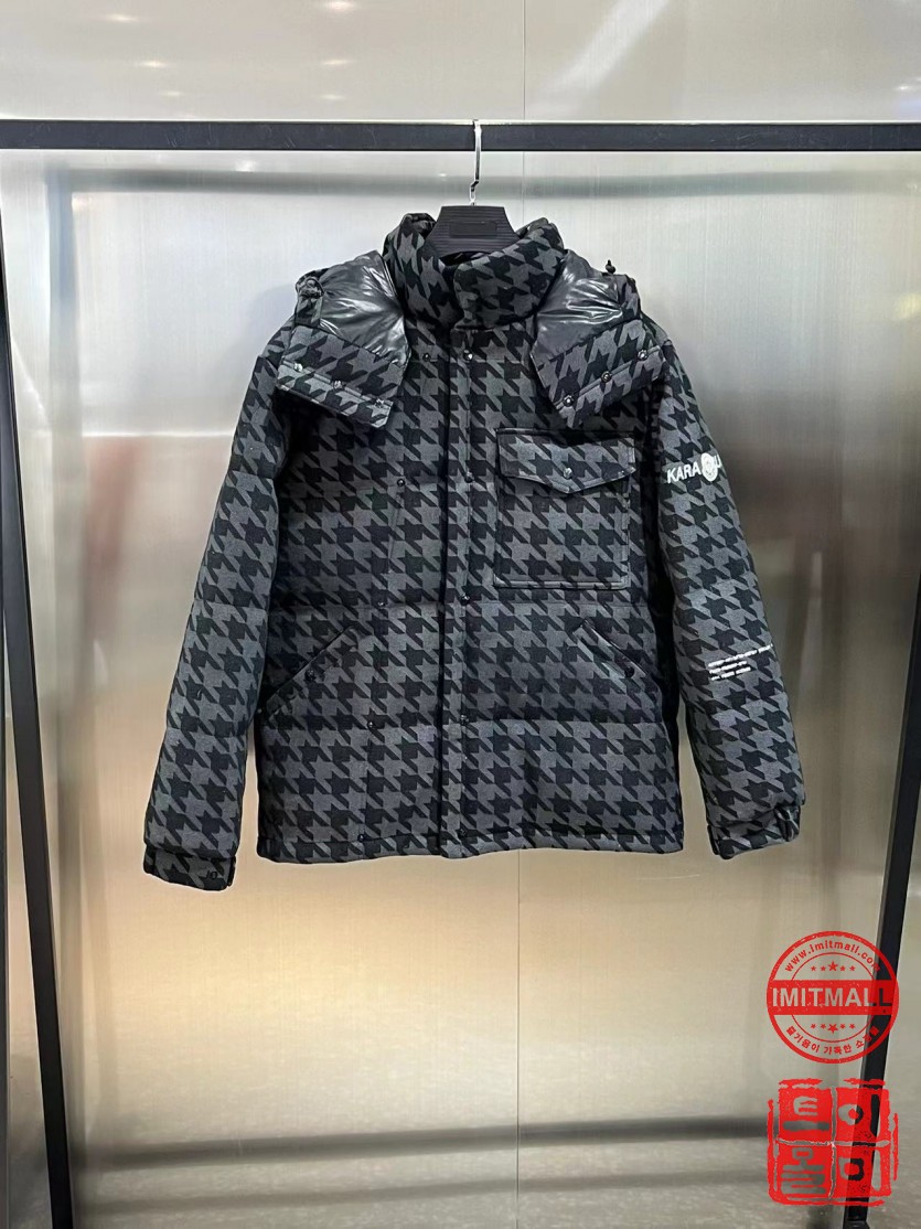 moncler_xxxxx_big_00001.jpg