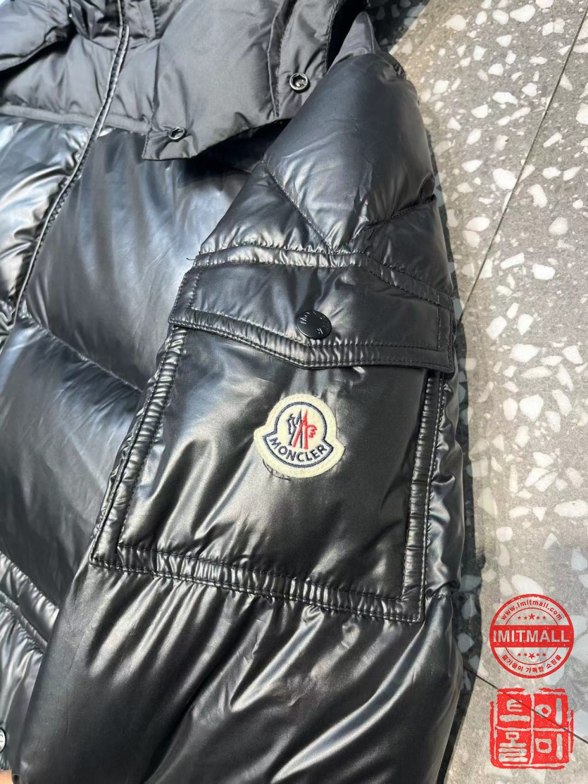 moncler_xxxxx_big_00007.jpg