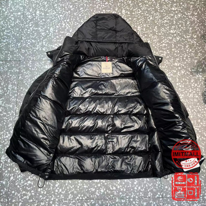 moncler_xxxxx_big_00016.jpg