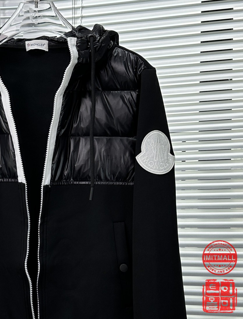 moncler_xxxxx_big_00002.jpg