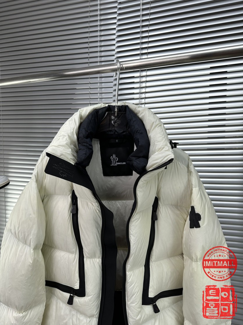 moncler_xxxxx_big_00008.jpg