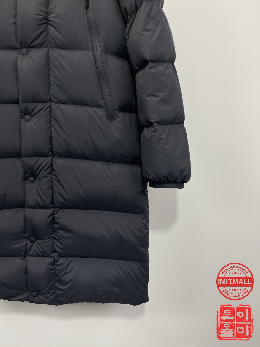 moncler_xxxxx_big_00005.jpg