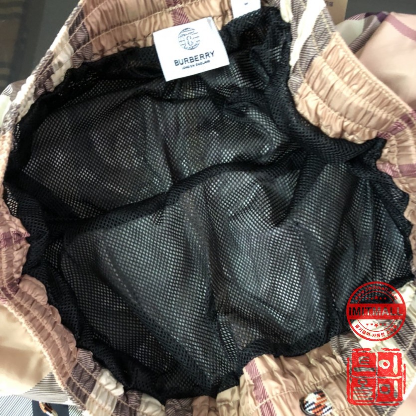 burberry_xxxxx_big_00008.jpg