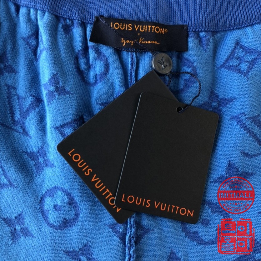 louis_vuitton_xxxxx_big_00008.jpg