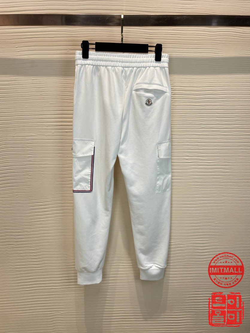 moncler_xxxxx_big_00003.jpg