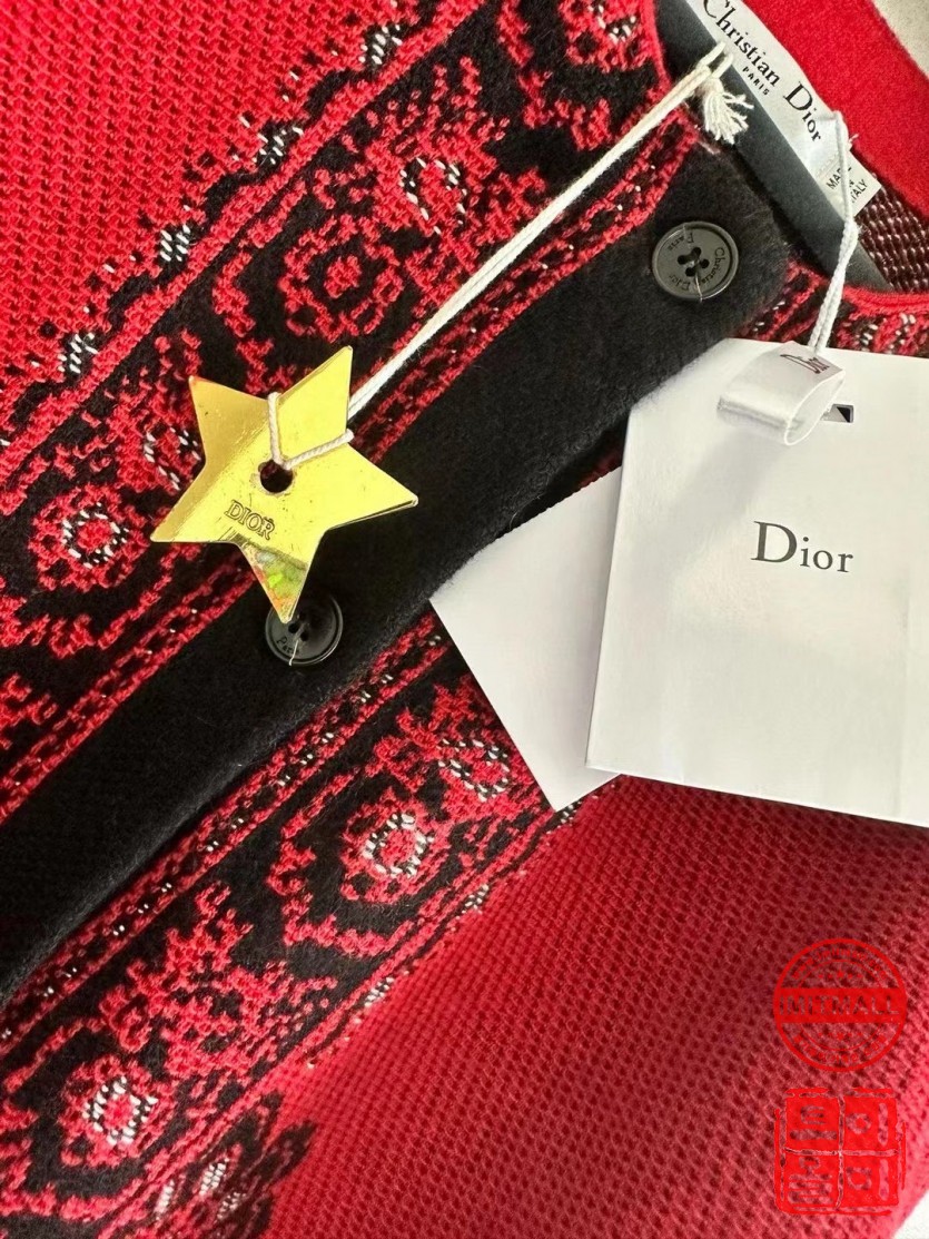 dior_xxxxx_big_00007.jpg