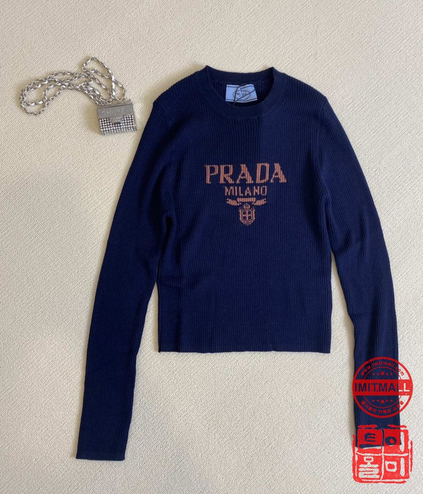 prada_xxxxx_big_00001.jpg