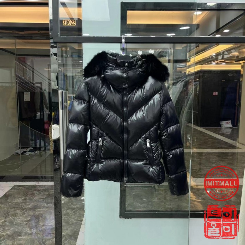 moncler_xxxxx_big_00004.jpg