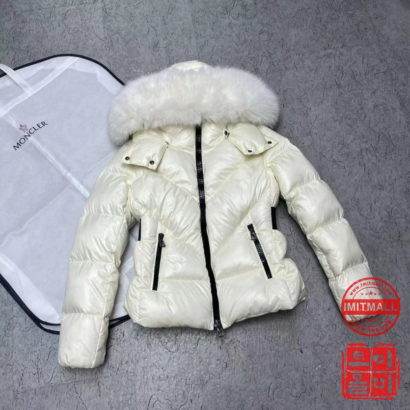 moncler_xxxxx_big_00004.jpg