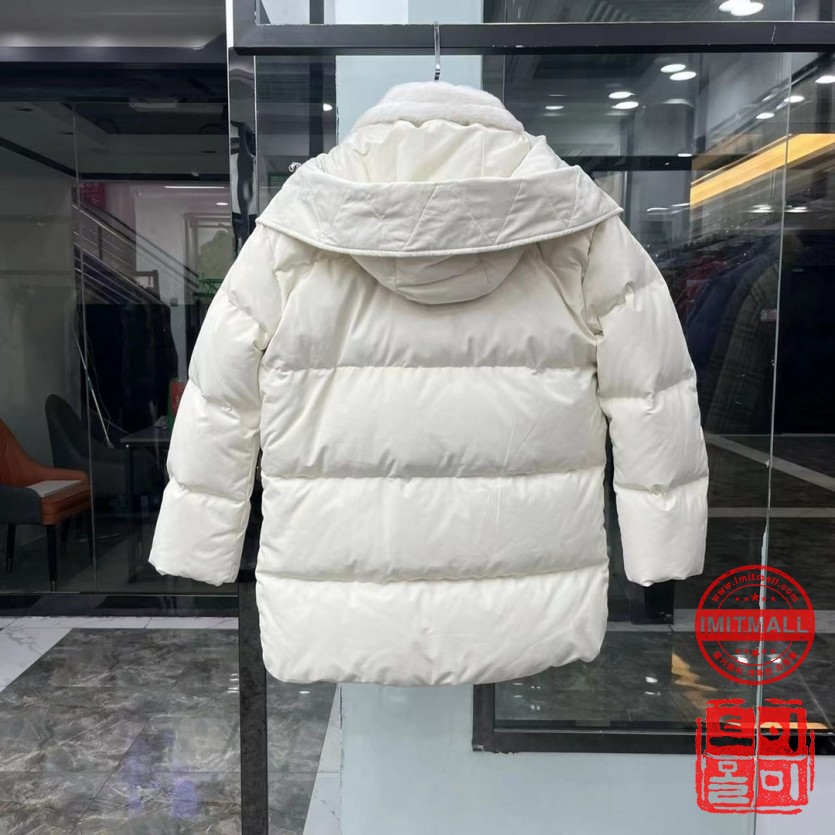 moncler_xxxxx_big_00002.jpg