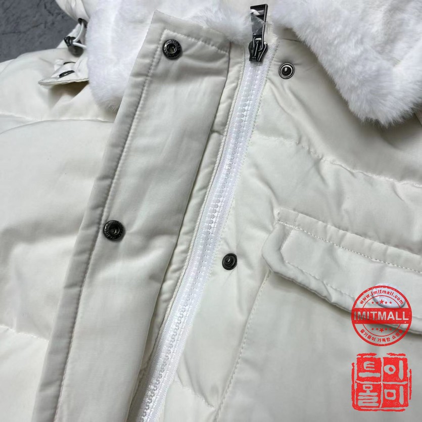 moncler_xxxxx_big_00018.jpg