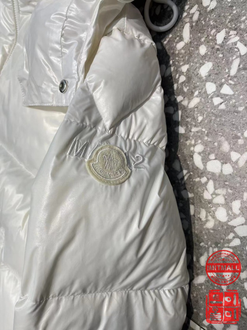 moncler_xxxxx_big_00008.jpg