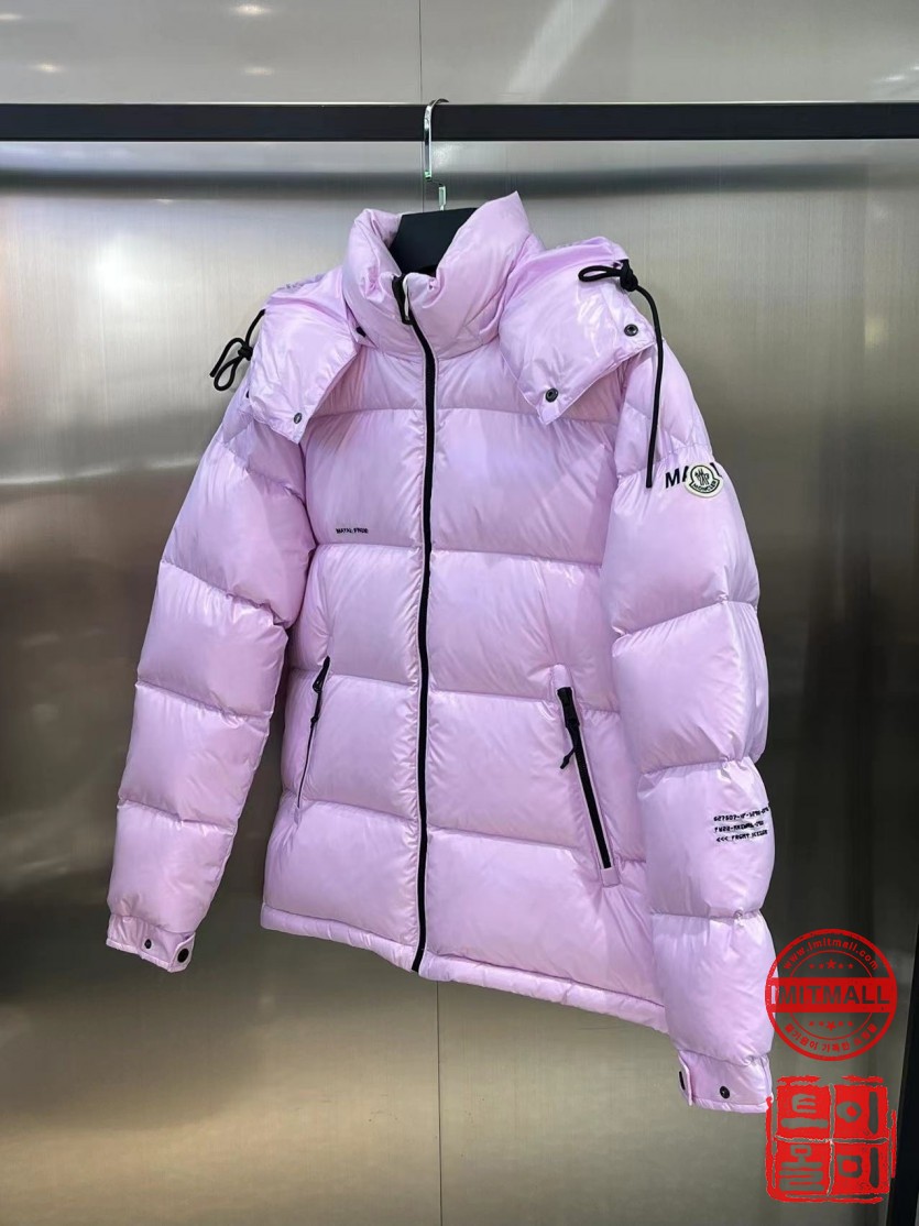 moncler_xxxxx_big_00002.jpg