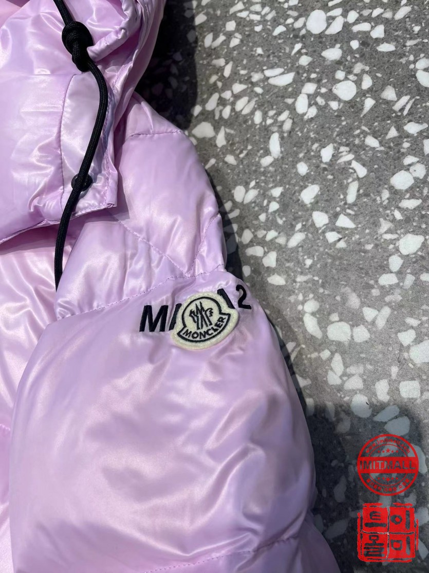 moncler_xxxxx_big_00006.jpg